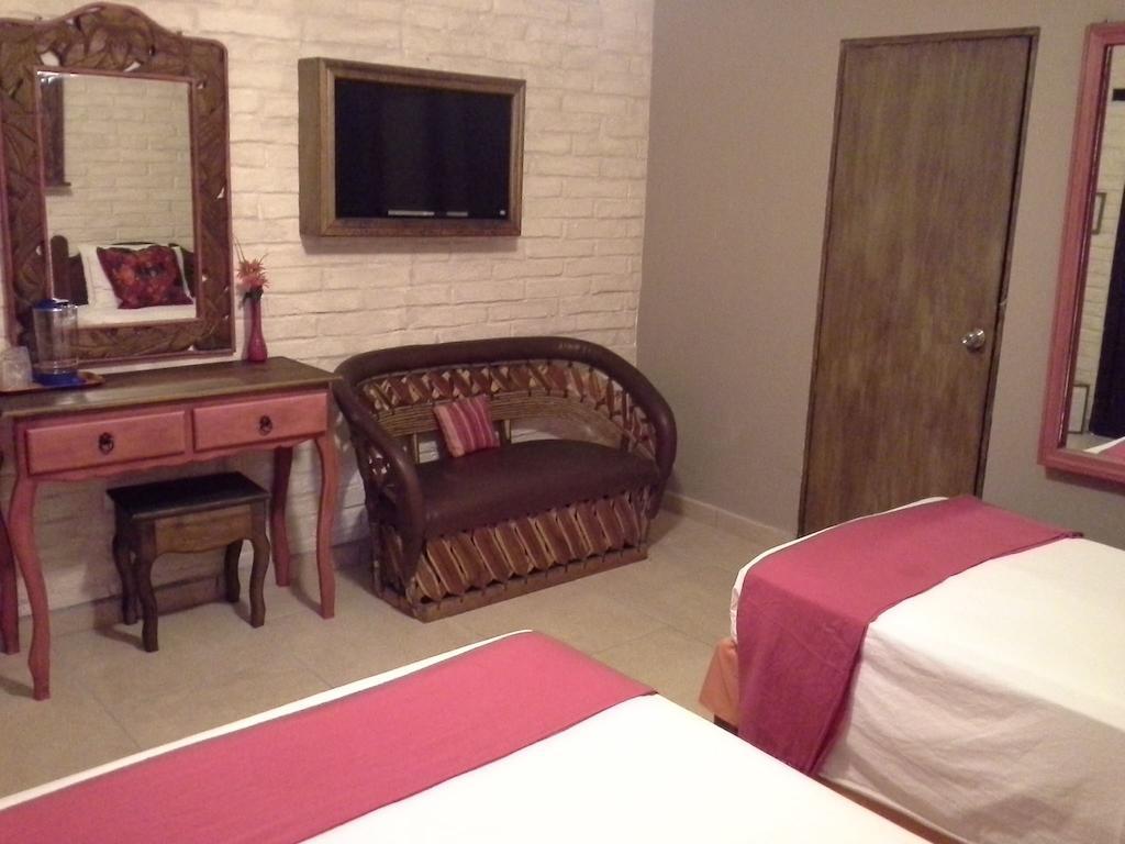 Hotel Yasmin Puerto Vallarta Phòng bức ảnh